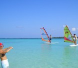 Kurumba Windsurfing